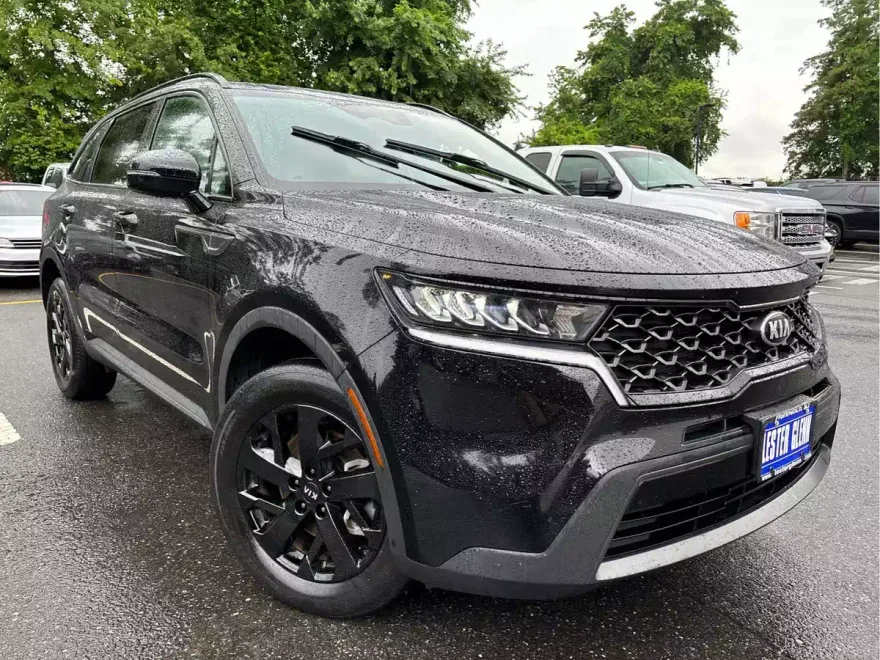 2021 Kia Sorento S photo 1