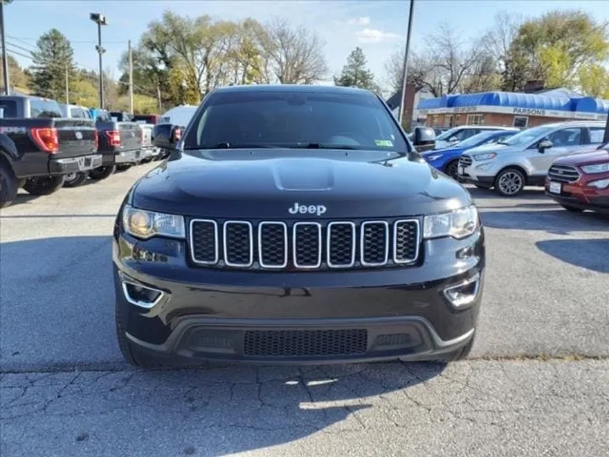2021 Jeep Grand Cherokee Laredo X photo 1