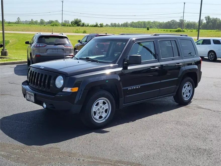 2016 Jeep Patriot Sport photo 1