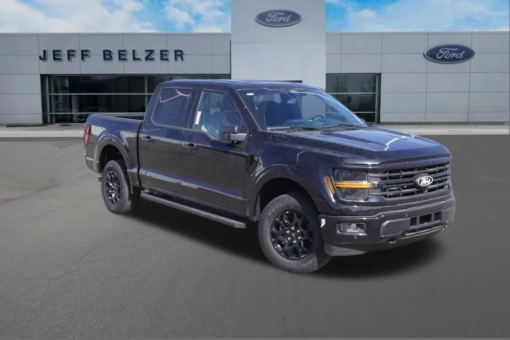 2025 Ford F-150 XLT FX4 photo 1