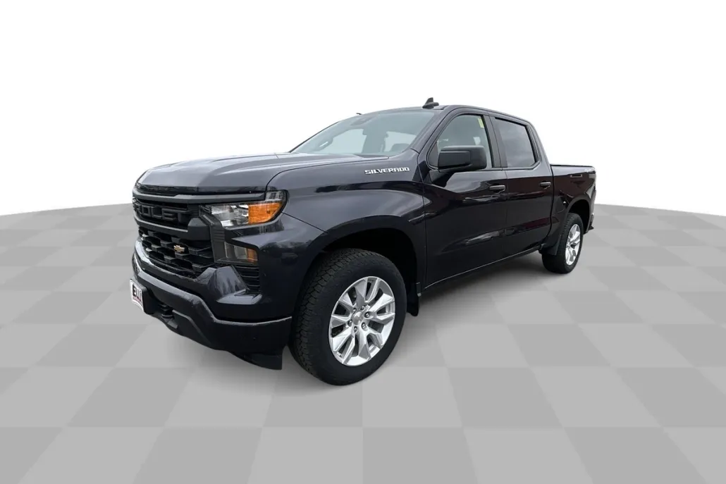 2023 Chevrolet Silverado 1500 Custom photo 1
