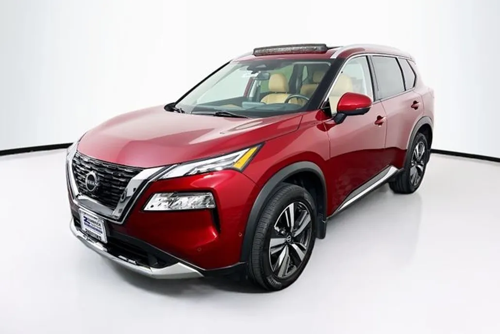 2023 Nissan Rogue Platinum AWD photo 1