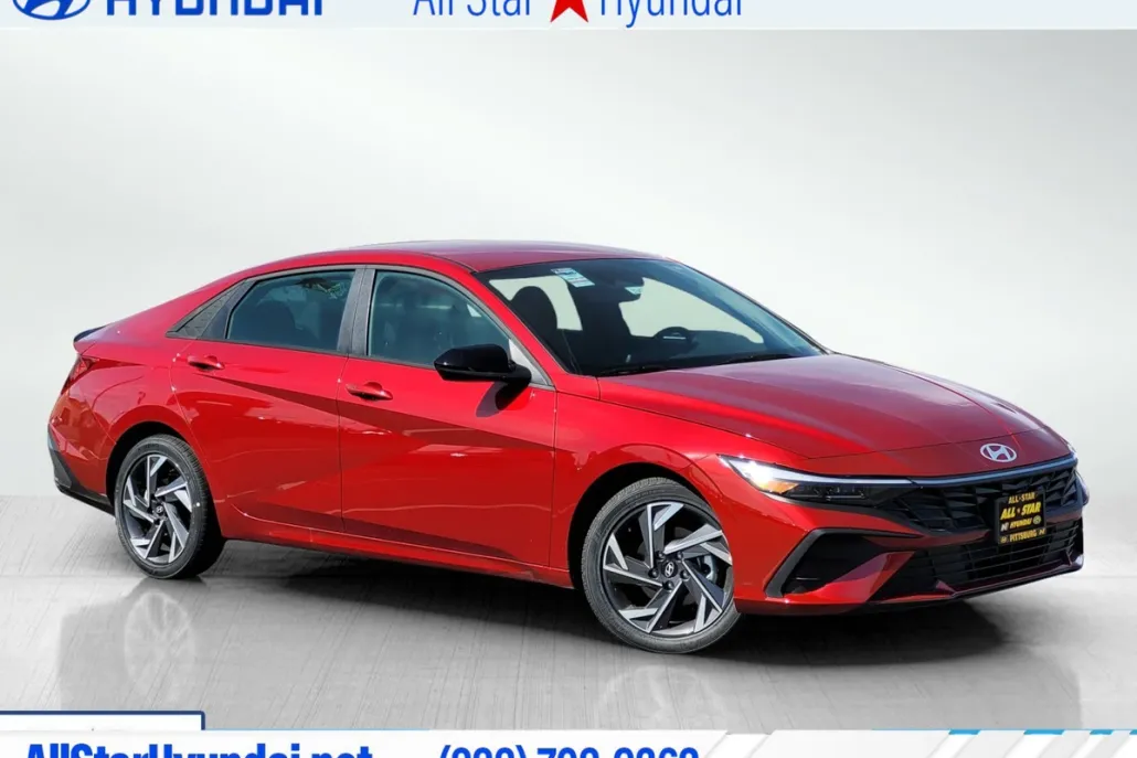 2025 Hyundai Elantra SEL Sport photo 1