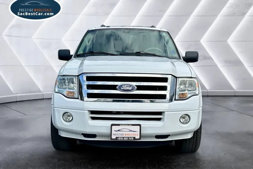 2014 Ford Expedition EL XLT photo 1