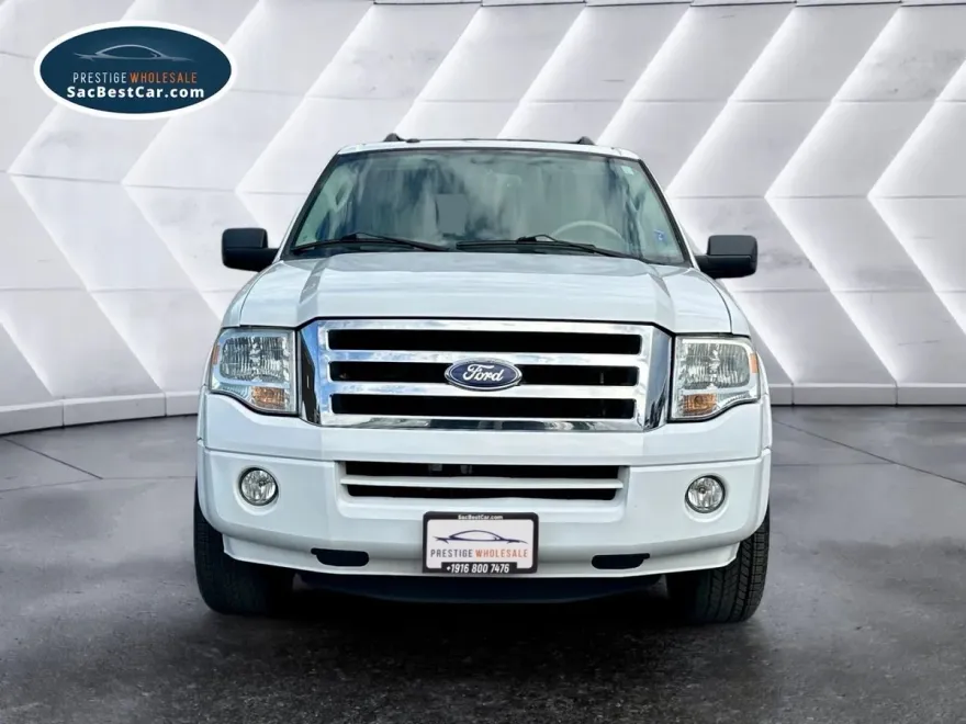 2014 Ford Expedition EL XLT photo 1