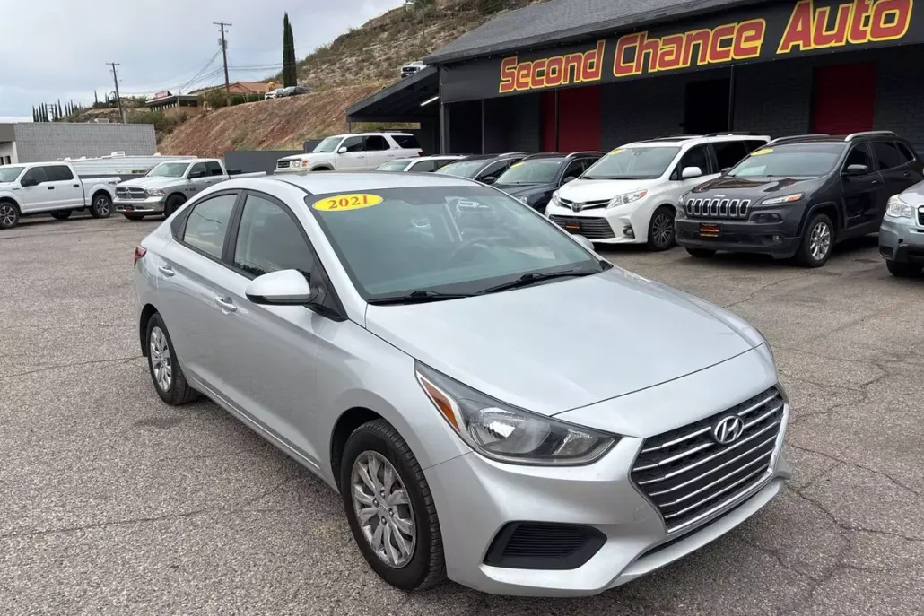 2021 Hyundai Accent SE photo 1