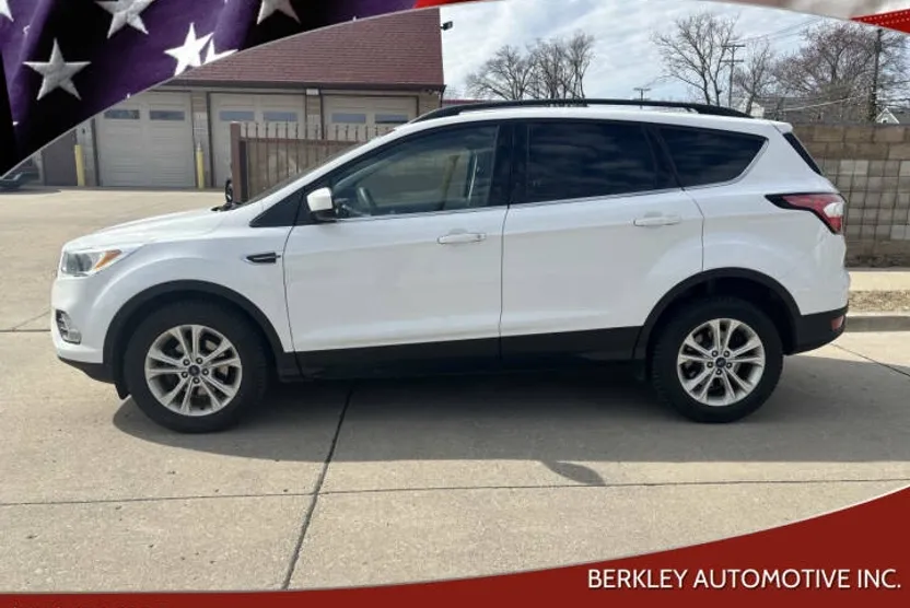 2018 Ford Escape SE photo 1
