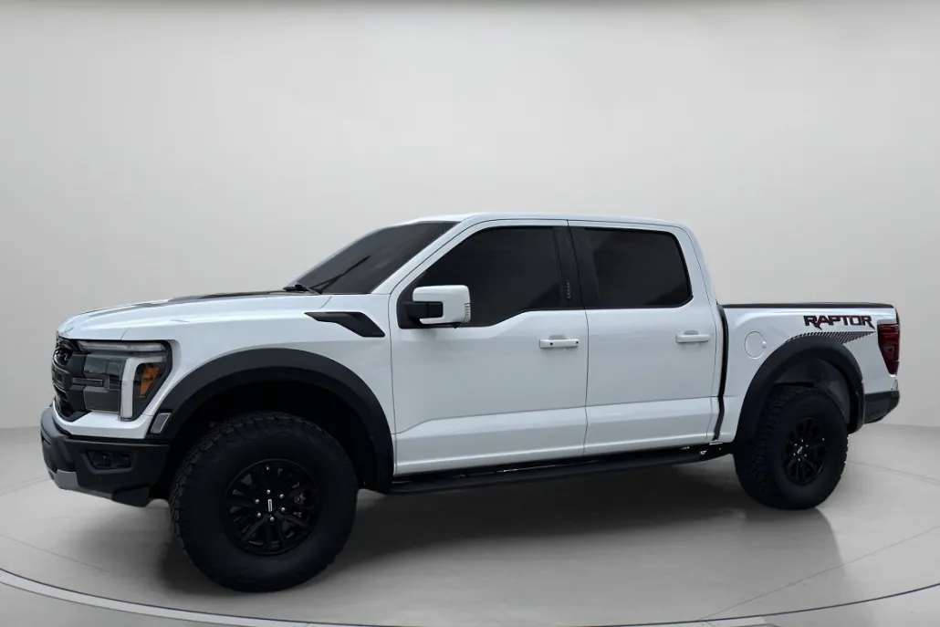 2024 Ford F-150 Raptor photo 1