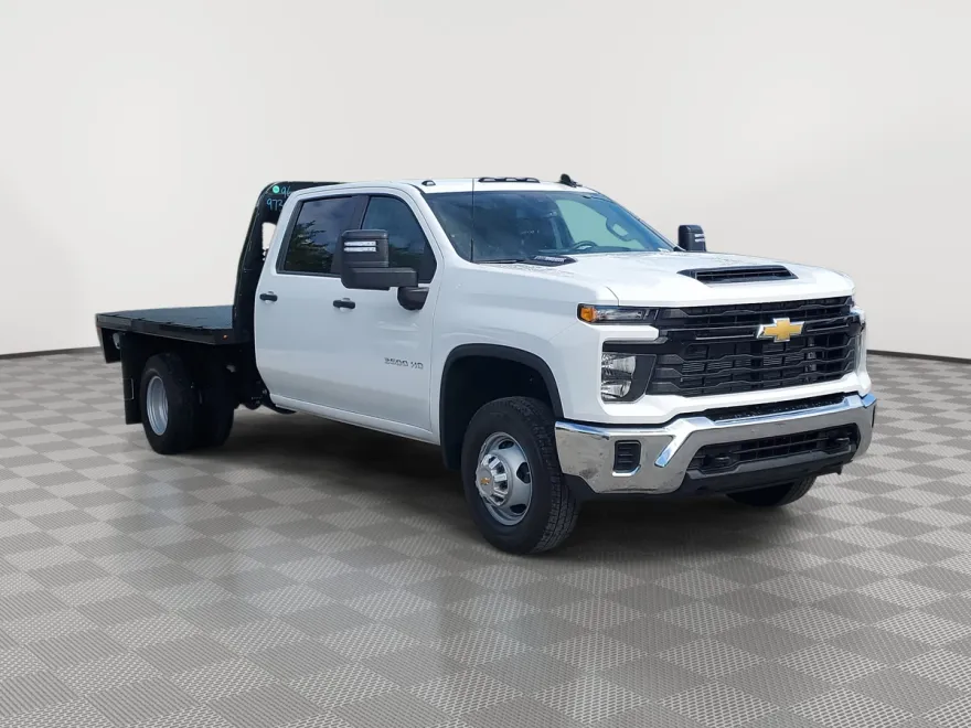 2025 Chevrolet Silverado 3500HD Work Truck photo 1