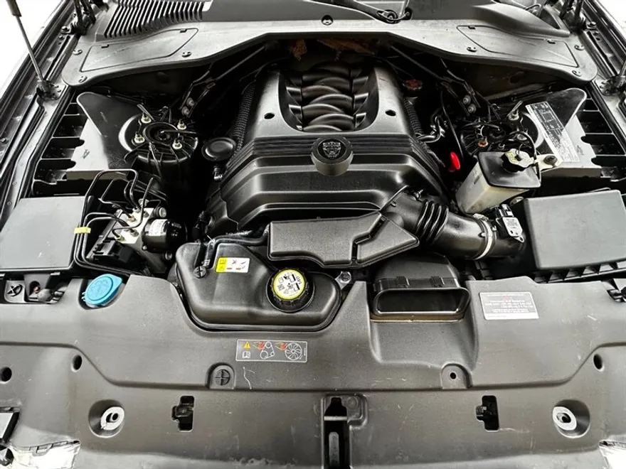 2005 Jaguar XJ 8 L photo 17