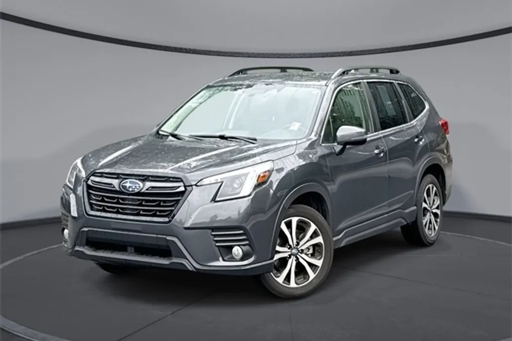 2022 Subaru Forester Limited photo 1