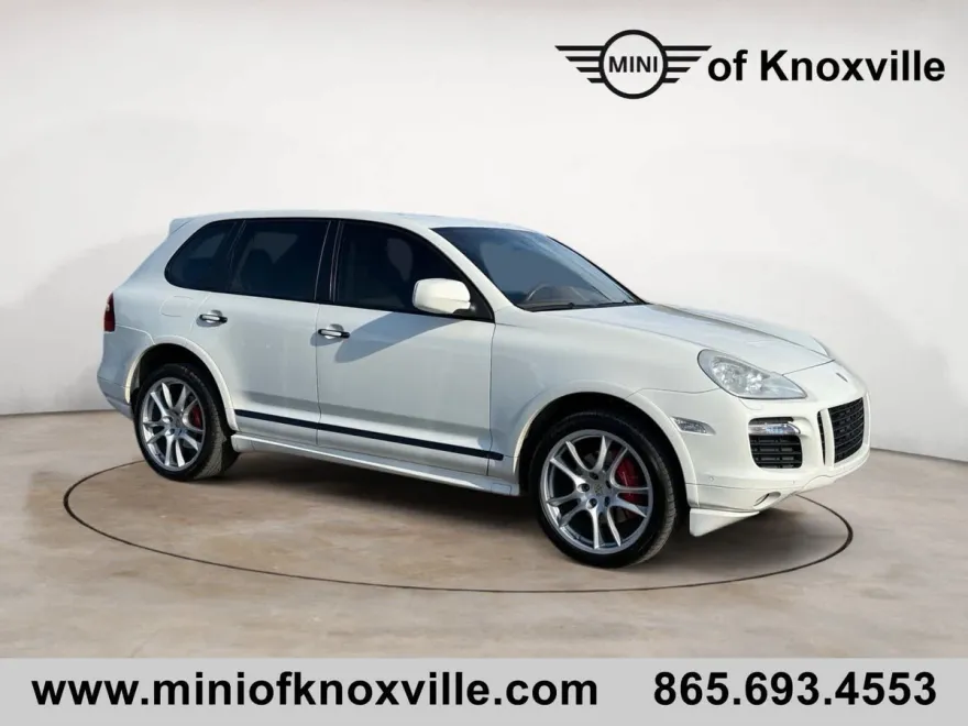 2008 Porsche Cayenne GTS photo 1