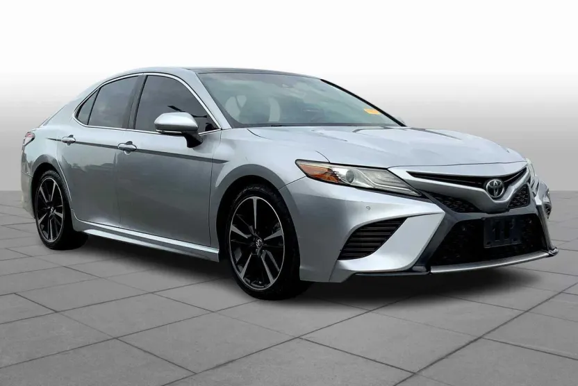 2018 Toyota Camry XSE V6 photo 1