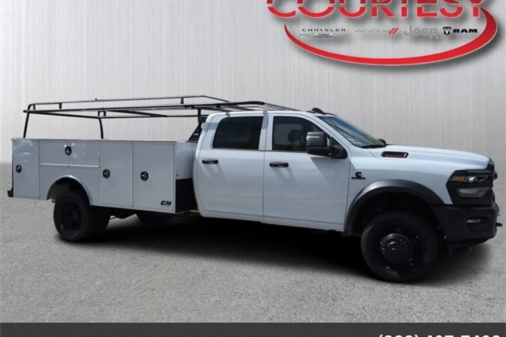 2025 Ram 5500 Tradesman photo 1