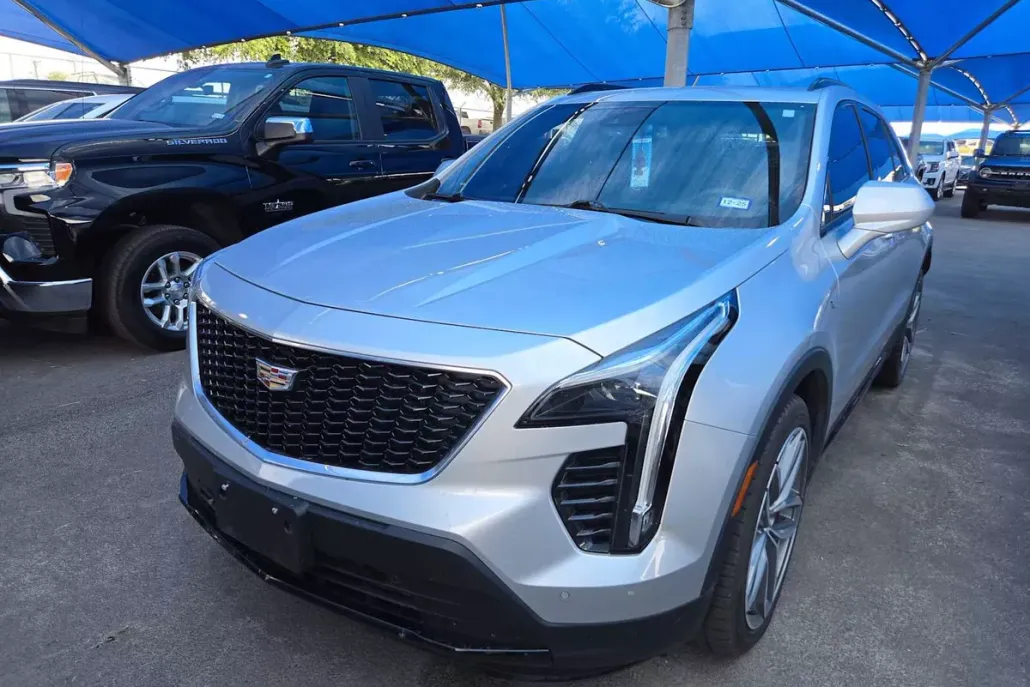 2020 Cadillac XT4 Sport photo 1