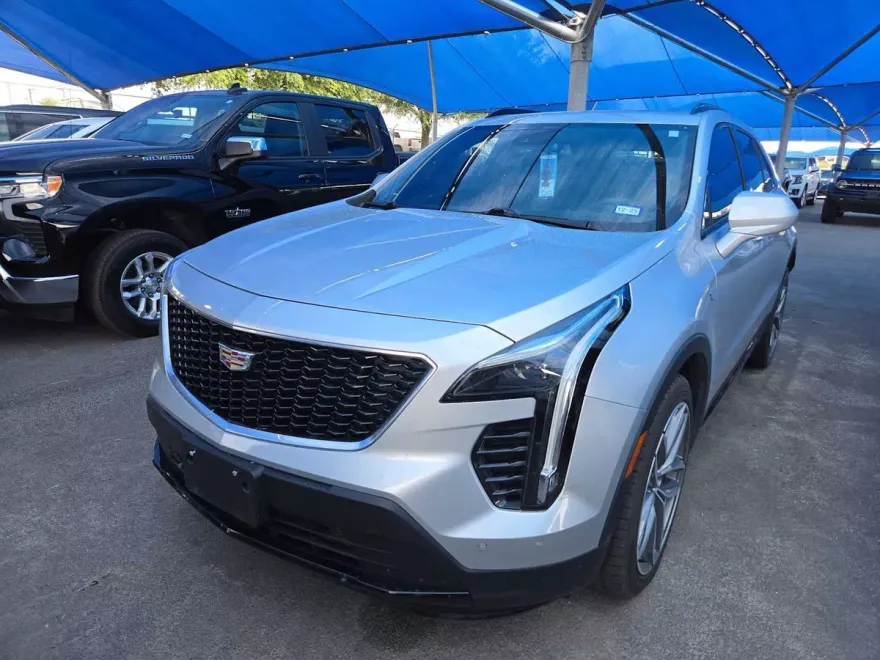 2020 Cadillac XT4 Sport photo 1