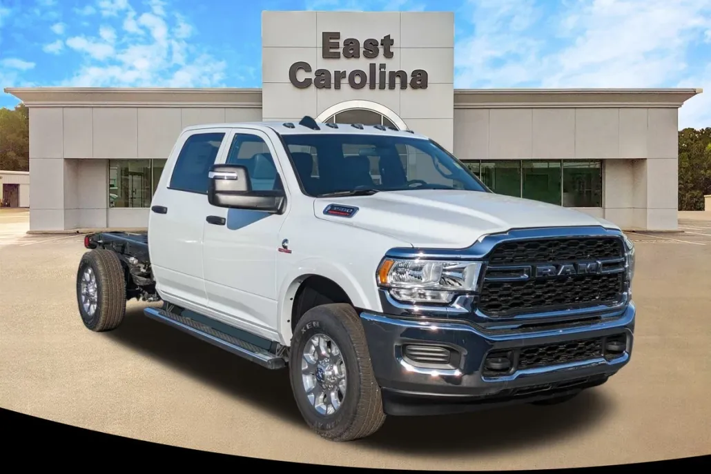 2024 Ram 3500 Tradesman photo 1