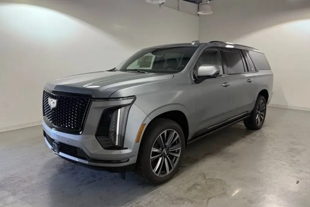 2026 Cadillac Escalade ESV Sport photo 1