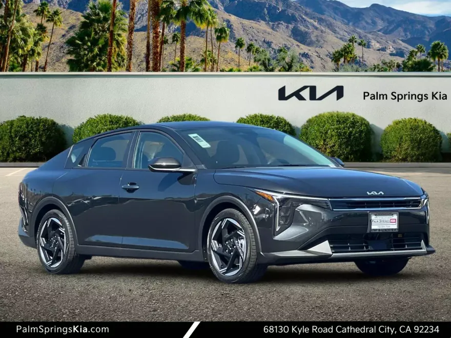 2025 Kia K4 EX photo 1