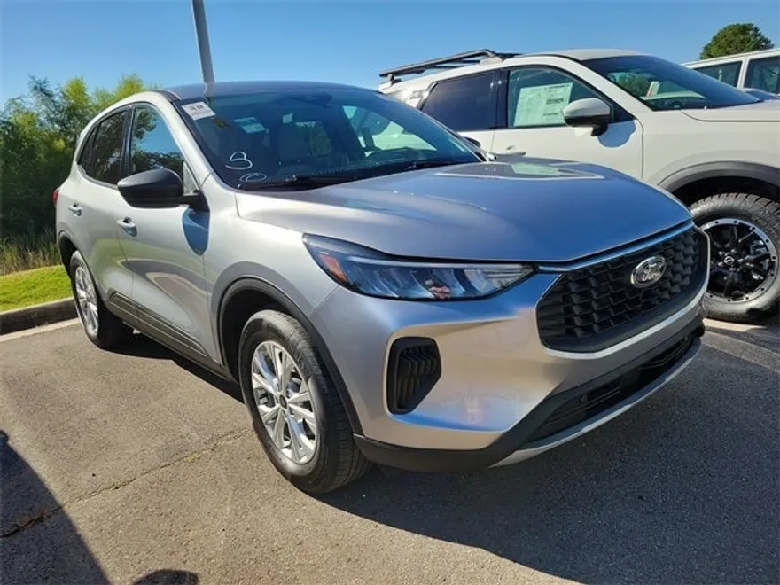 2024 Ford Escape Active photo 1
