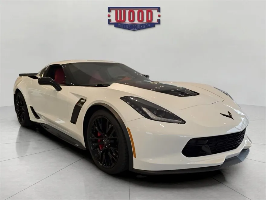 2019 Chevrolet Corvette Z06 2LZ photo 1