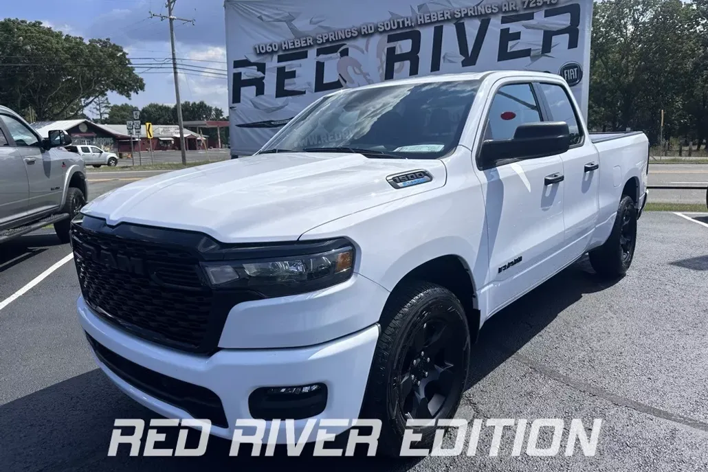 2025 Ram 1500 Tradesman photo 1