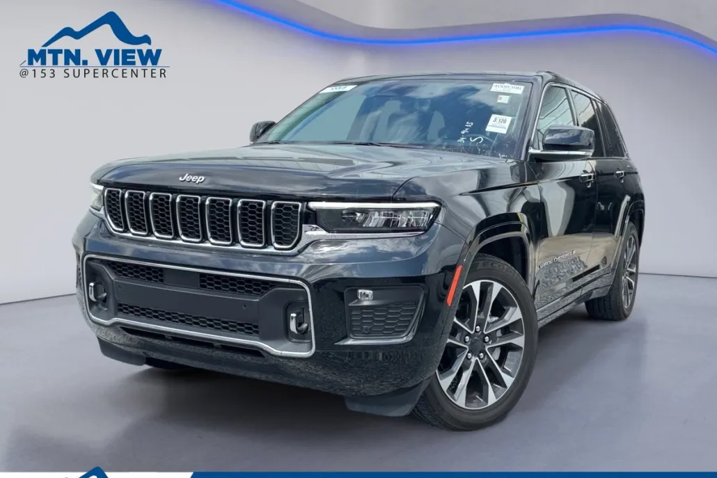 2022 Jeep Grand Cherokee Overland photo 1