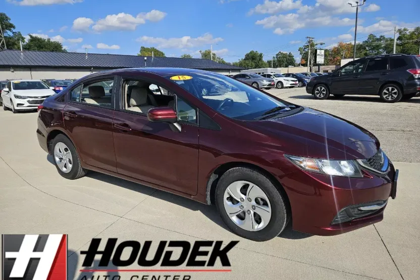 2015 Honda Civic LX photo 1