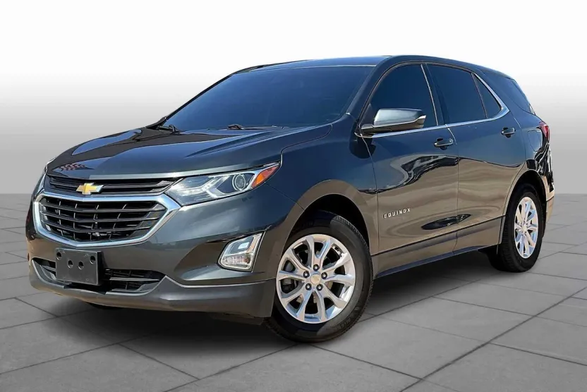 2018 Chevrolet Equinox LT photo 1