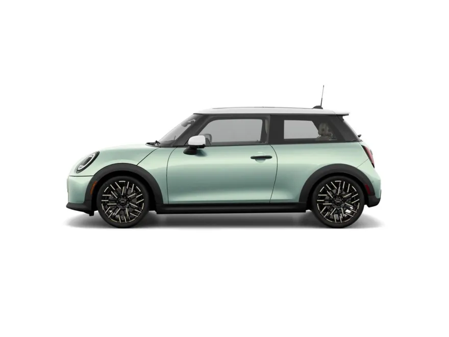 2026 Mini Cooper 2 Door Hardtop Iconic photo 1
