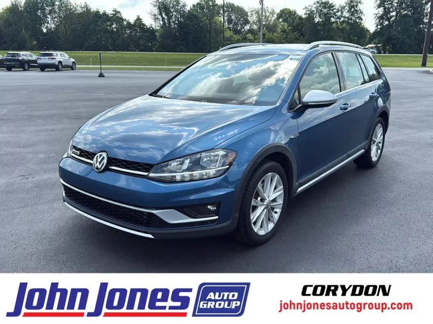 2019 Volkswagen Golf Alltrack S photo 1