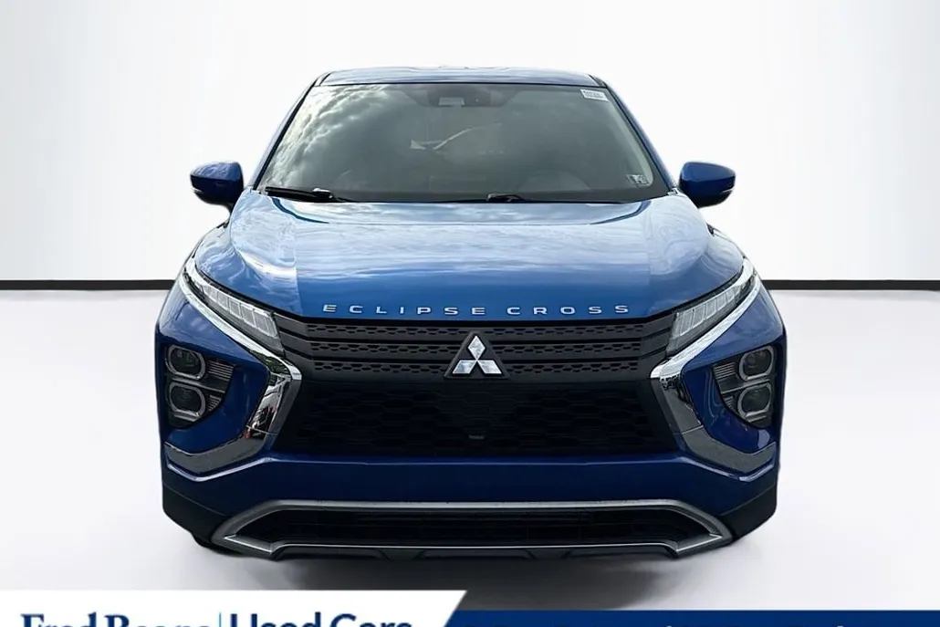 2022 Mitsubishi Eclipse Cross SE photo 1