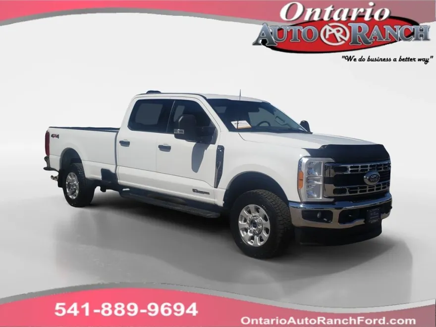 2023 Ford F-350 XLT photo 1