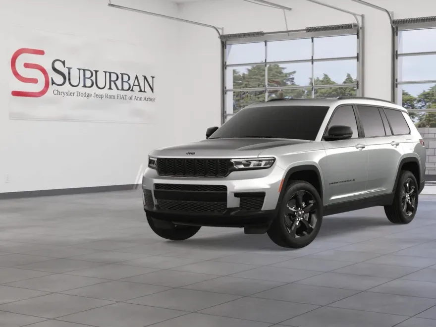 2025 Jeep Grand Cherokee Altitude photo 1