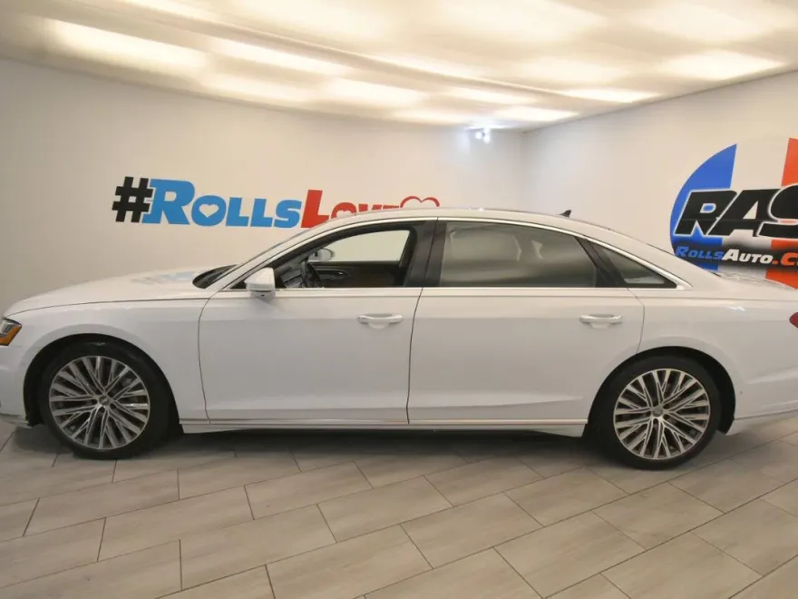 2019 Audi A8 Quattro L photo 1