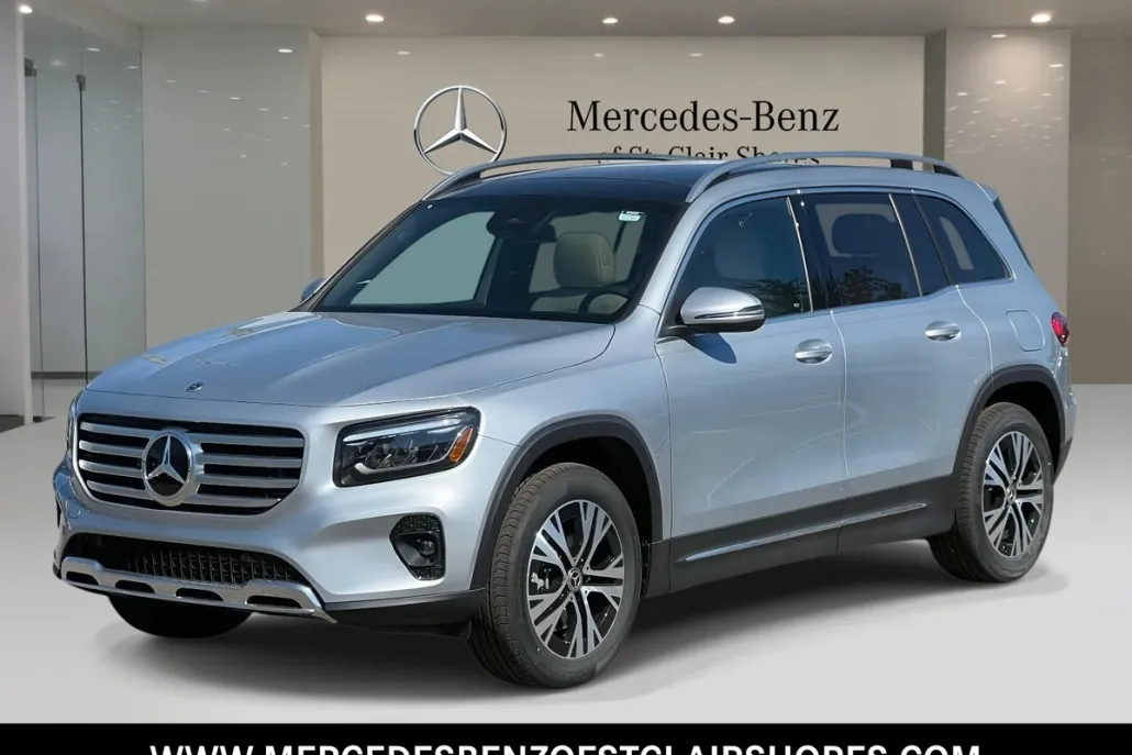 2026 Mercedes Benz GLB 250 4MATIC photo 1