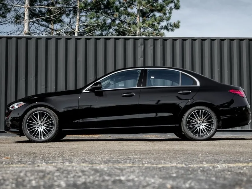 2025 Mercedes Benz C 300 4MATIC photo 1