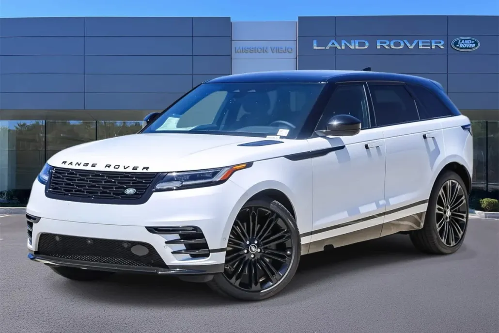 2026 Land Rover Range Rover Velar SE photo 1