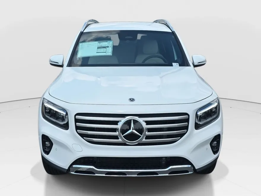 2025 Mercedes Benz GLB 250 photo 1