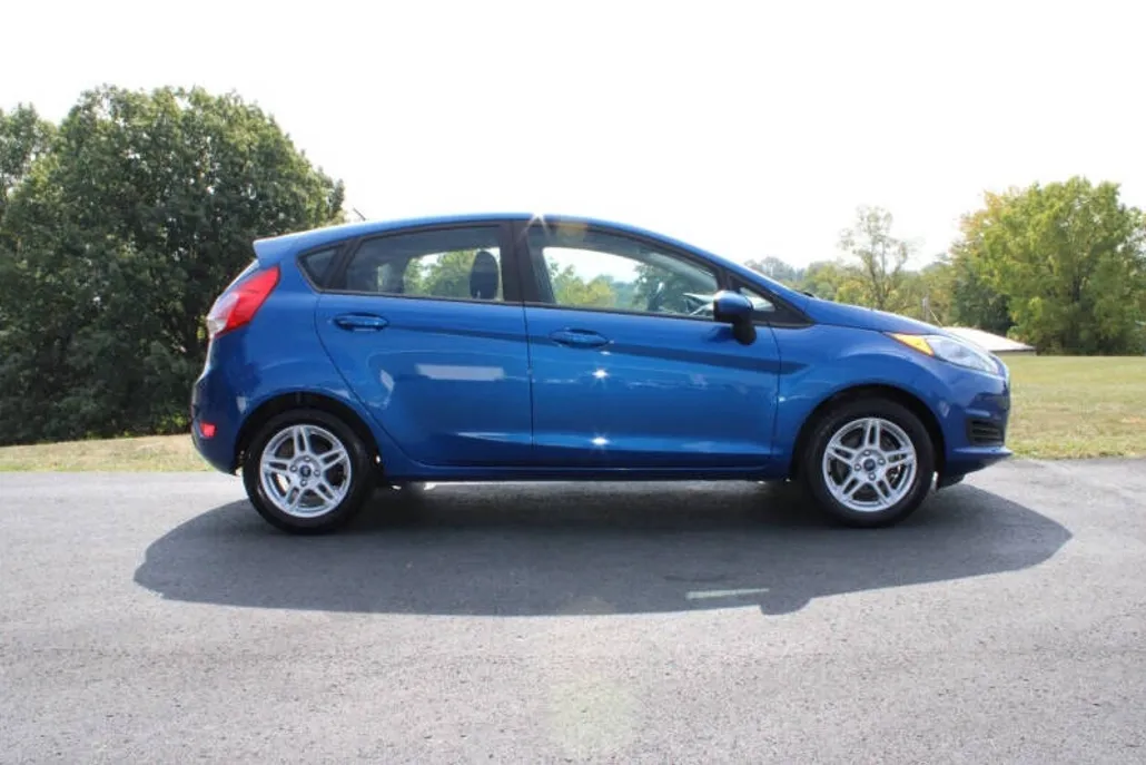 2019 Ford Fiesta SE photo 1