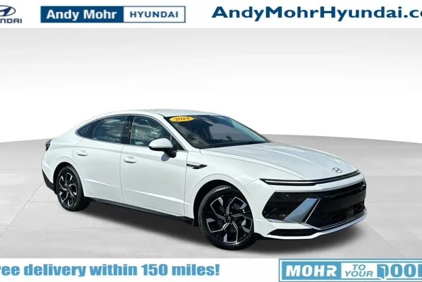 2024 Hyundai Sonata SEL photo 1