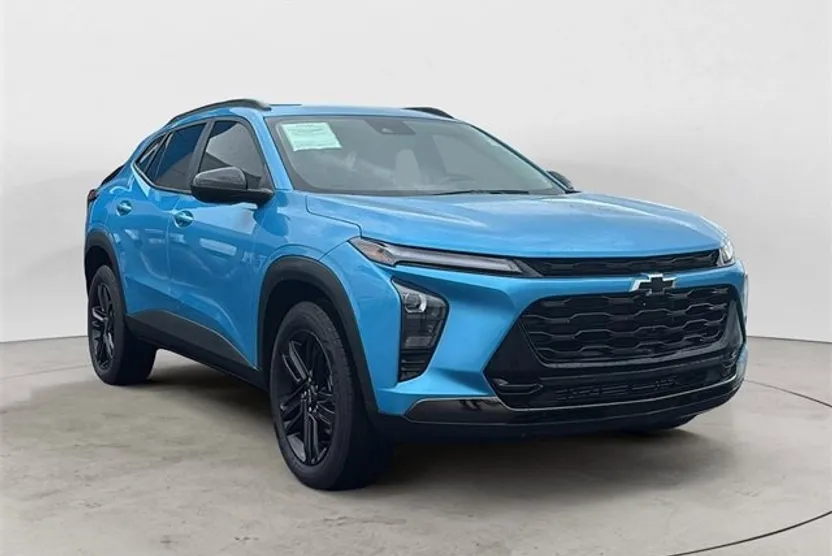 2025 Chevrolet Trax ACTIV photo 1
