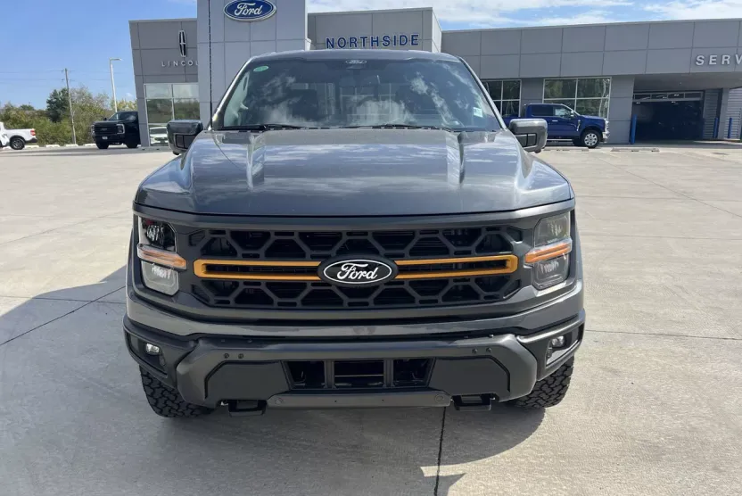 2025 Ford F-150 Tremor photo 1