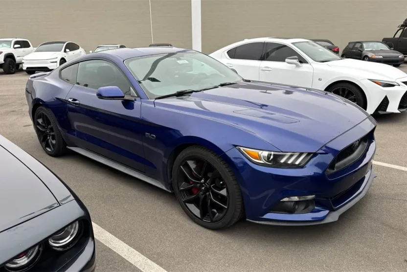 2015 Ford Mustang GT Premium photo 1