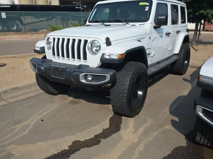 2019 Jeep Wrangler Unlimited Sahara photo 1