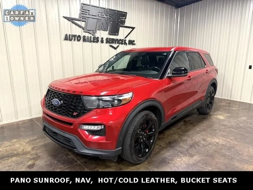2022 Ford Explorer ST photo 1
