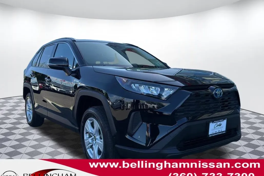 2021 Toyota RAV4 Hybrid LE photo 1
