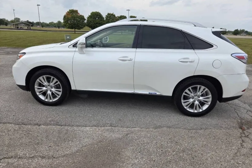 2010 Lexus RX 450h photo 1