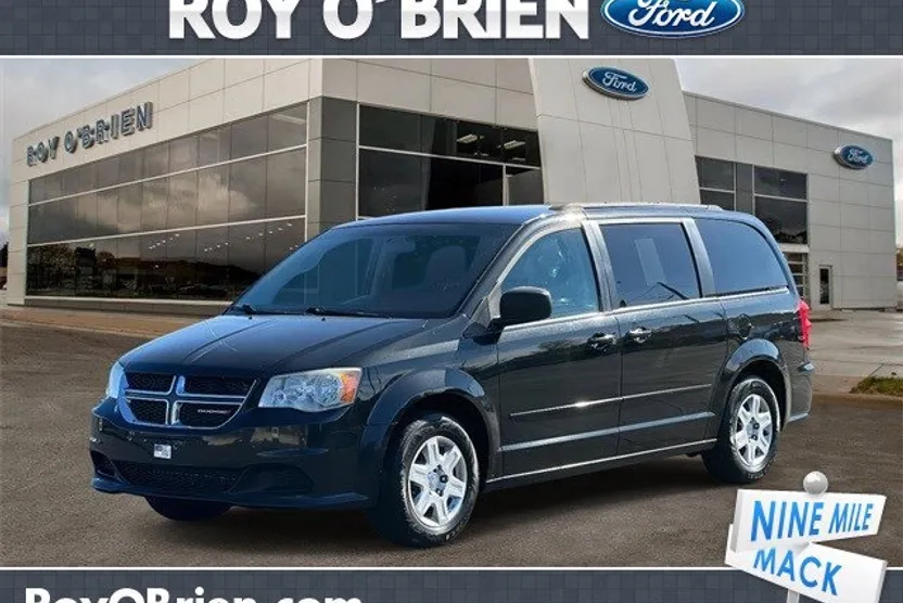 2013 Dodge Grand Caravan SE photo 1