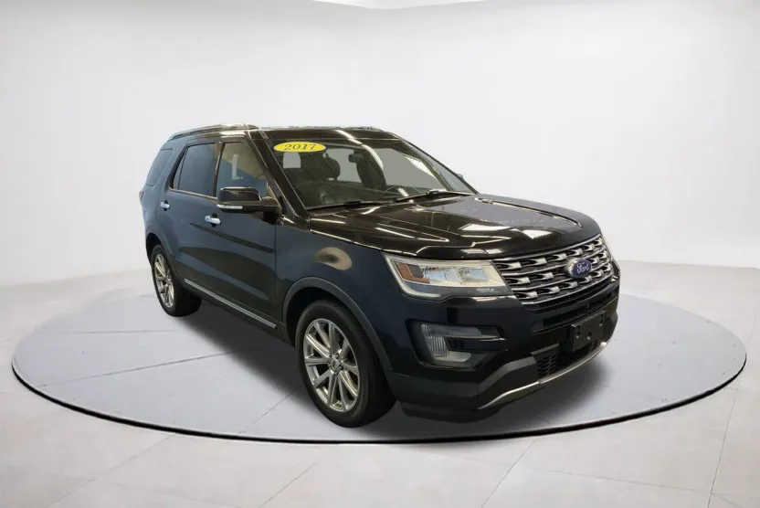 2017 Ford Explorer Limited photo 1